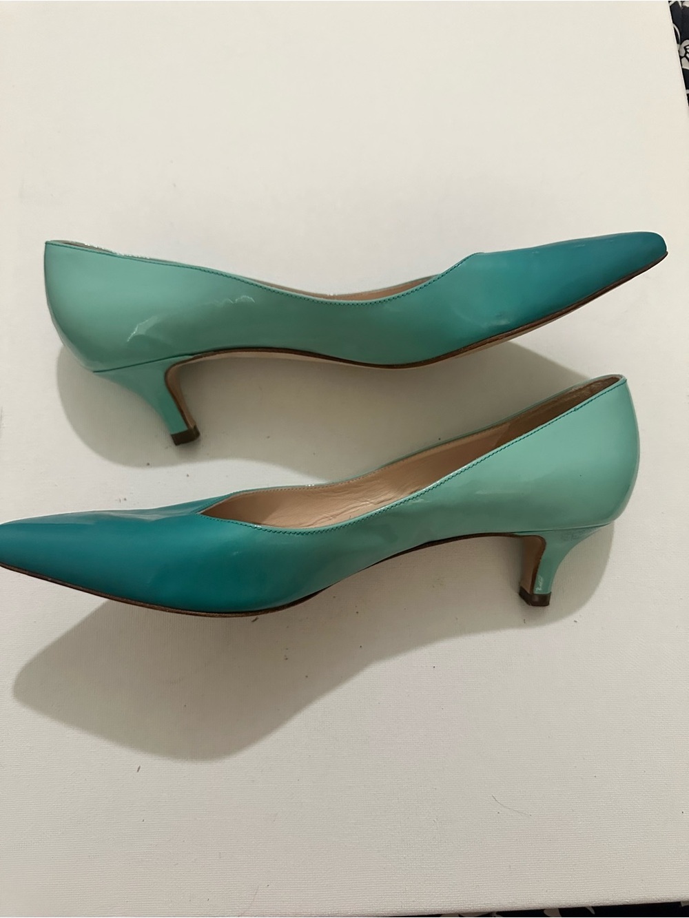 Peter Kaiser Teal Gradient Patent Pointed-Toe Pumps Party Formal Sz 8 US/5.5 UK - Picture 6 of 15